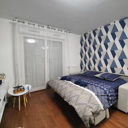 Quietstay 20' Paris, Connected Home Avec Terrasse マシー エクステリア 写真